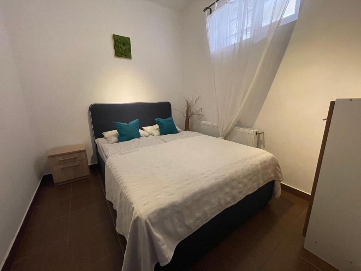 Smeraldo Villa Siofok Exterior photo